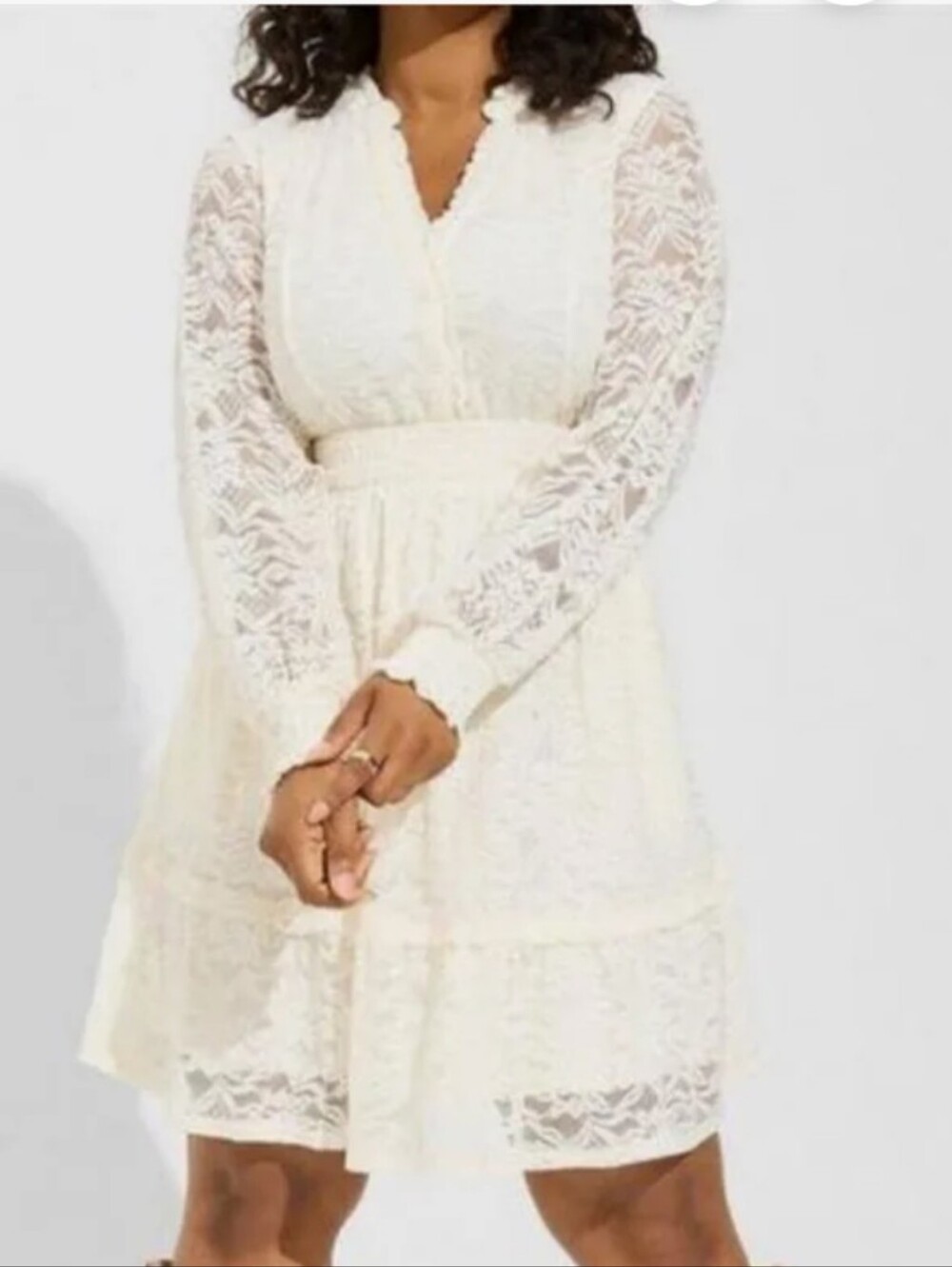 Torrid Stretch Lace Tiered Mini Dress Size 1x Cream Ruched